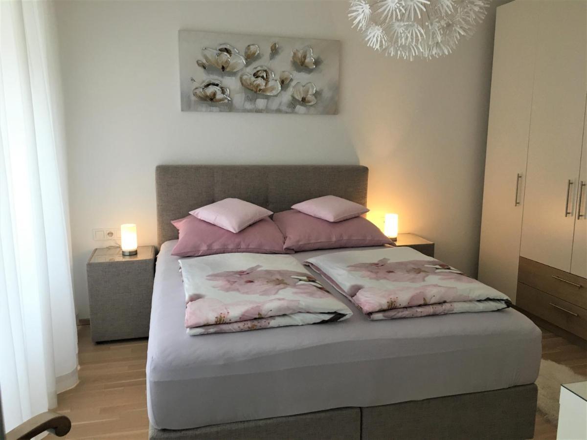 Ferienwohnung Danubia Λιντς Εξωτερικό φωτογραφία