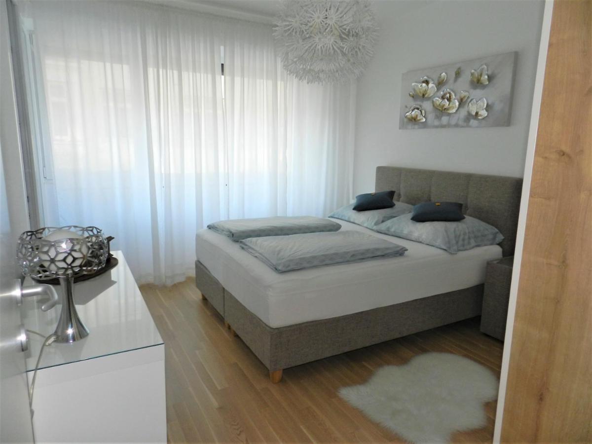 Ferienwohnung Danubia Λιντς Εξωτερικό φωτογραφία